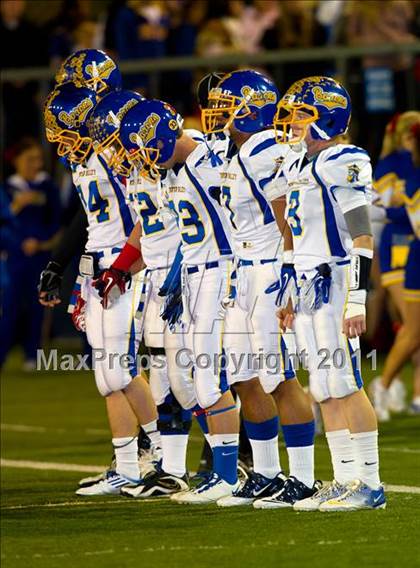 Thumbnail 1 in Edison vs. Fountain Valley photogallery.