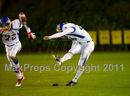 Thumbnail 3 in Edison vs. Fountain Valley photogallery.