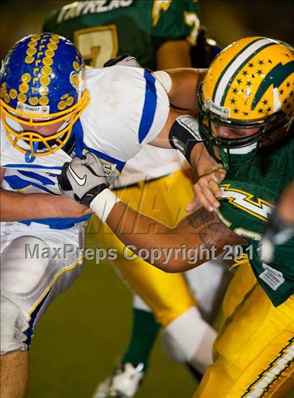 Thumbnail 3 in Edison vs. Fountain Valley photogallery.