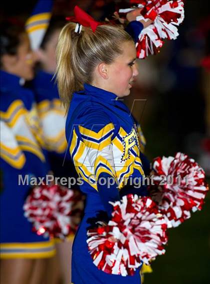 Thumbnail 2 in Edison vs. Fountain Valley photogallery.