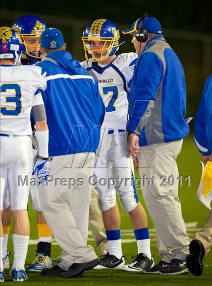 Thumbnail 2 in Edison vs. Fountain Valley photogallery.