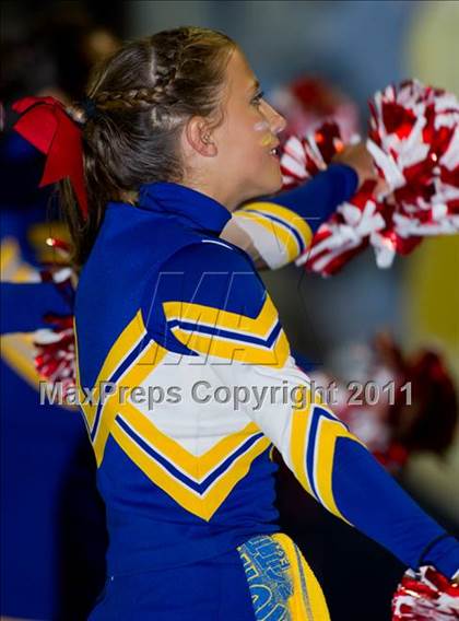 Thumbnail 3 in Edison vs. Fountain Valley photogallery.