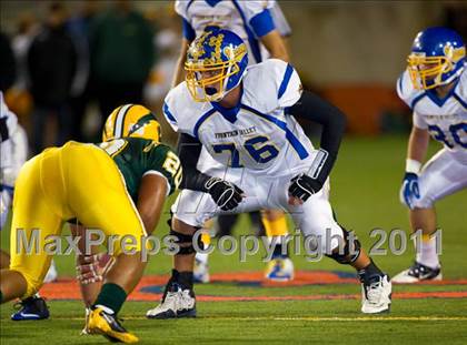 Thumbnail 2 in Edison vs. Fountain Valley photogallery.