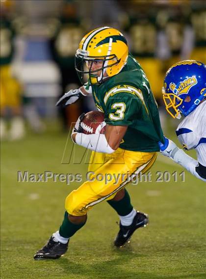 Thumbnail 2 in Edison vs. Fountain Valley photogallery.