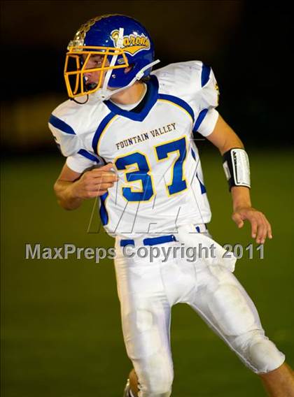 Thumbnail 3 in Edison vs. Fountain Valley photogallery.