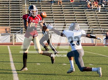 Thumbnail 3 in JSerra Catholic vs. Pinnacle photogallery.