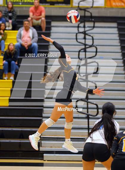 Thumbnail 3 in El Capitan vs. Del Oro (CIF SJS D2 Quarterfinal Playoff) photogallery.