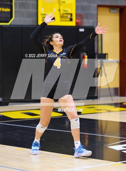 Thumbnail 2 in El Capitan vs. Del Oro (CIF SJS D2 Quarterfinal Playoff) photogallery.