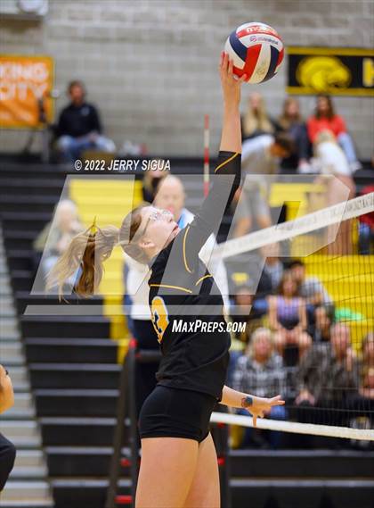 Thumbnail 2 in El Capitan vs. Del Oro (CIF SJS D2 Quarterfinal Playoff) photogallery.