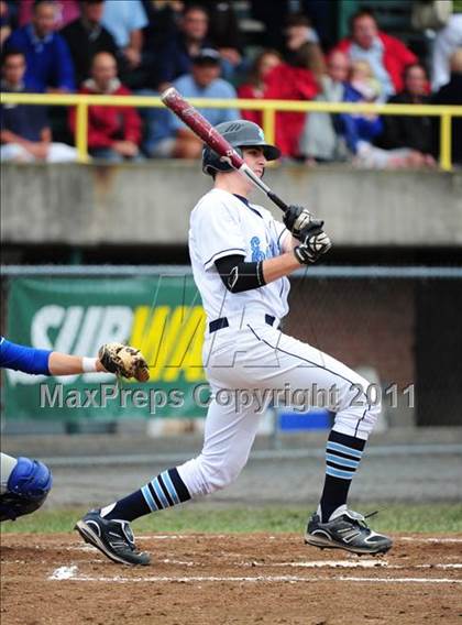 Thumbnail 2 in East Hampton @ East Catholic (CIAC Class S Final) photogallery.