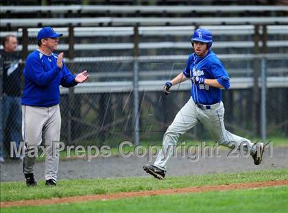 Thumbnail 3 in East Hampton @ East Catholic (CIAC Class S Final) photogallery.