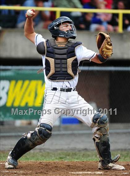 Thumbnail 3 in East Hampton @ East Catholic (CIAC Class S Final) photogallery.