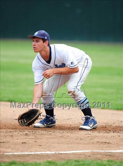 Thumbnail 3 in East Hampton @ East Catholic (CIAC Class S Final) photogallery.