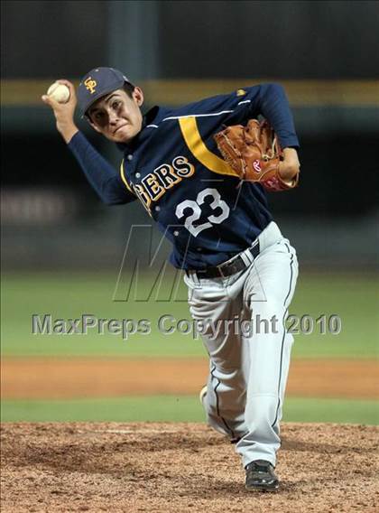Thumbnail 1 in Round Rock @ Stony Point photogallery.