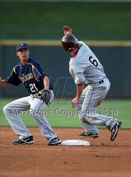Thumbnail 3 in Round Rock @ Stony Point photogallery.