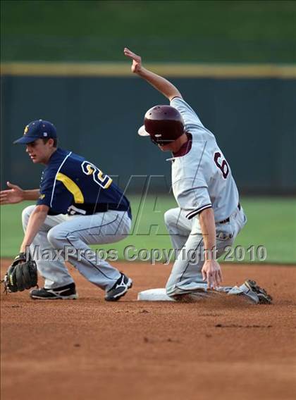 Thumbnail 1 in Round Rock @ Stony Point photogallery.