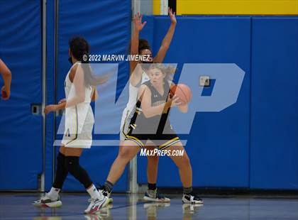 Thumbnail 2 in Newbury Park @ Agoura photogallery.