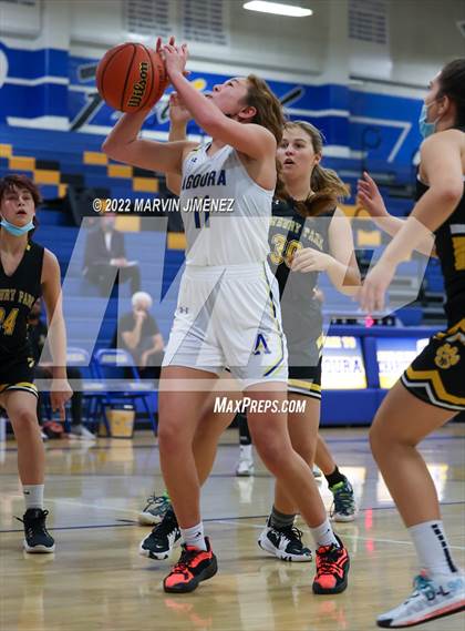 Thumbnail 1 in Newbury Park @ Agoura photogallery.