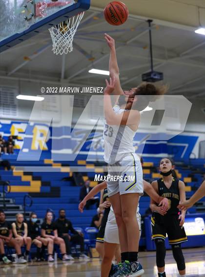 Thumbnail 3 in Newbury Park @ Agoura photogallery.