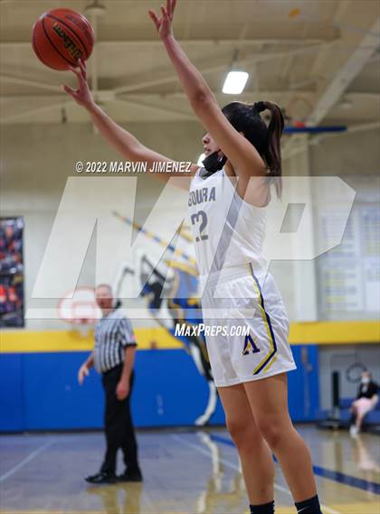 Thumbnail 3 in Newbury Park @ Agoura photogallery.