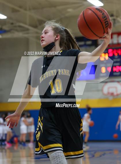 Thumbnail 2 in Newbury Park @ Agoura photogallery.