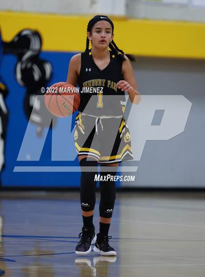 Thumbnail 1 in Newbury Park @ Agoura photogallery.