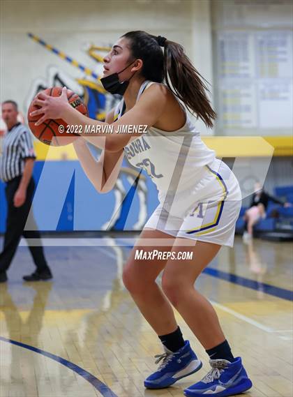 Thumbnail 1 in Newbury Park @ Agoura photogallery.