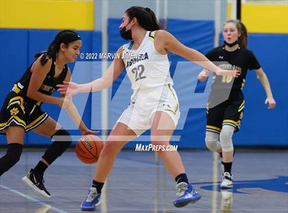 Thumbnail 1 in Newbury Park @ Agoura photogallery.