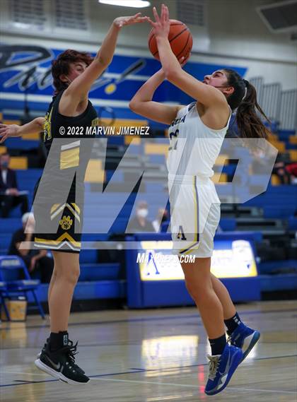 Thumbnail 2 in Newbury Park @ Agoura photogallery.