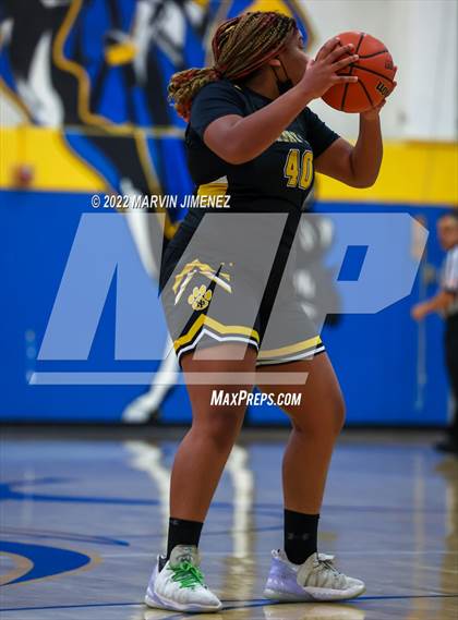 Thumbnail 1 in Newbury Park @ Agoura photogallery.