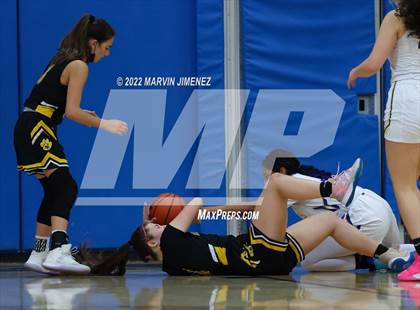 Thumbnail 3 in Newbury Park @ Agoura photogallery.