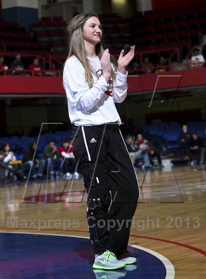 Thumbnail 3 in Peekskill vs. Albertus Magnus (Section 1 Class A Final) photogallery.