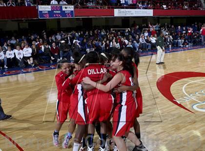 Thumbnail 2 in Peekskill vs. Albertus Magnus (Section 1 Class A Final) photogallery.