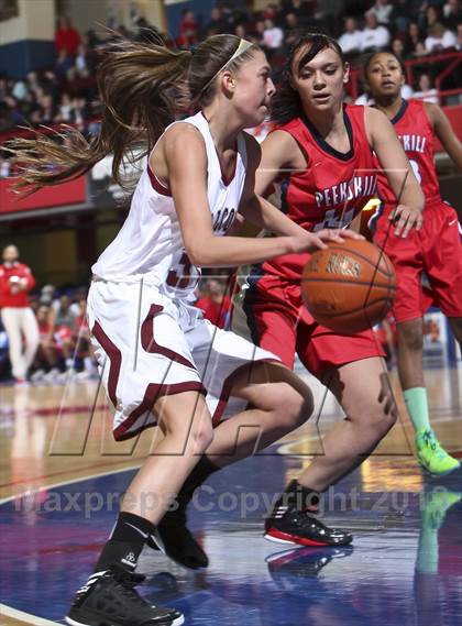 Thumbnail 2 in Peekskill vs. Albertus Magnus (Section 1 Class A Final) photogallery.
