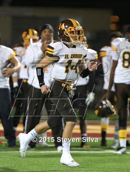 Thumbnail 1 in El Camino vs. Oceanside (CIF SDS D1 Final) photogallery.