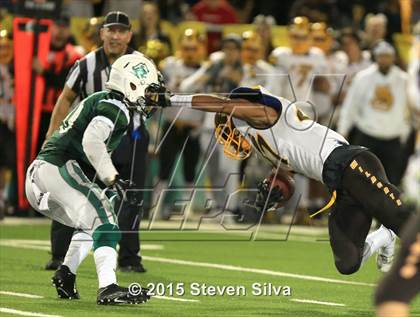 Thumbnail 3 in El Camino vs. Oceanside (CIF SDS D1 Final) photogallery.