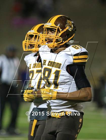 Thumbnail 2 in El Camino vs. Oceanside (CIF SDS D1 Final) photogallery.