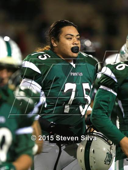 Thumbnail 1 in El Camino vs. Oceanside (CIF SDS D1 Final) photogallery.
