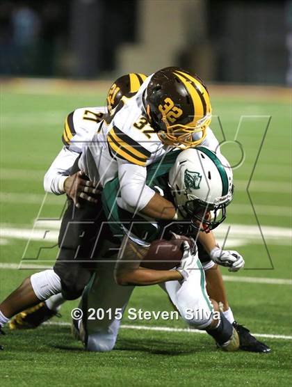 Thumbnail 3 in El Camino vs. Oceanside (CIF SDS D1 Final) photogallery.