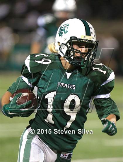 Thumbnail 2 in El Camino vs. Oceanside (CIF SDS D1 Final) photogallery.