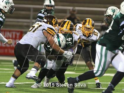 Thumbnail 3 in El Camino vs. Oceanside (CIF SDS D1 Final) photogallery.