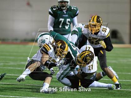 Thumbnail 1 in El Camino vs. Oceanside (CIF SDS D1 Final) photogallery.