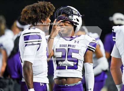 Thumbnail 2 in Ridge Point @ Fort Bend Clements photogallery.