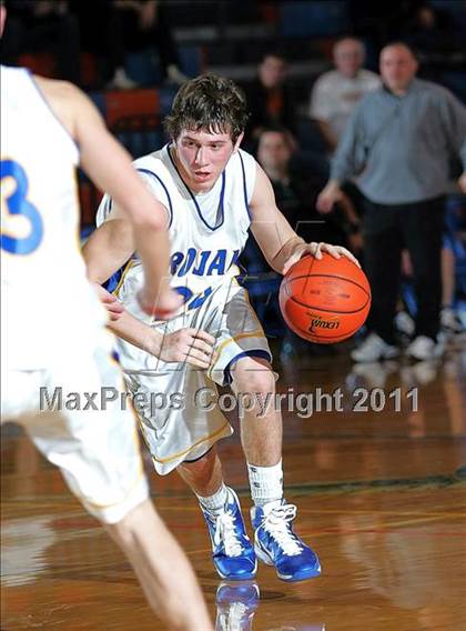 Thumbnail 3 in Midland vs. Maroa-Forsyth (2011 Riverton Shootout) photogallery.