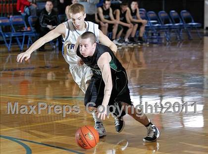 Thumbnail 1 in Midland vs. Maroa-Forsyth (2011 Riverton Shootout) photogallery.