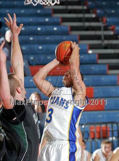 Thumbnail 1 in Midland vs. Maroa-Forsyth (2011 Riverton Shootout) photogallery.