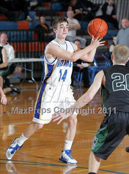 Thumbnail 3 in Midland vs. Maroa-Forsyth (2011 Riverton Shootout) photogallery.