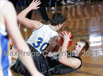 Thumbnail 2 in Midland vs. Maroa-Forsyth (2011 Riverton Shootout) photogallery.