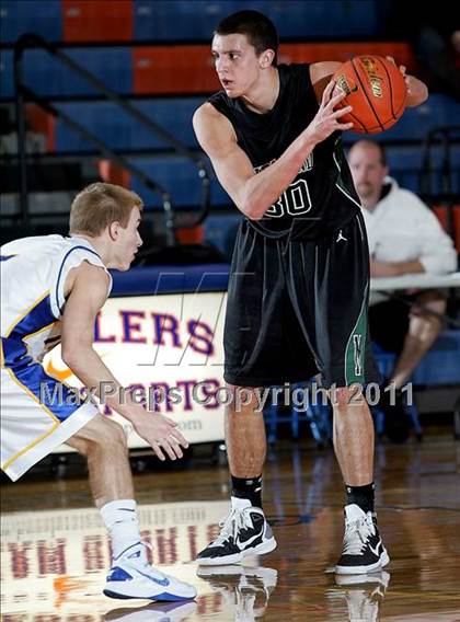 Thumbnail 1 in Midland vs. Maroa-Forsyth (2011 Riverton Shootout) photogallery.