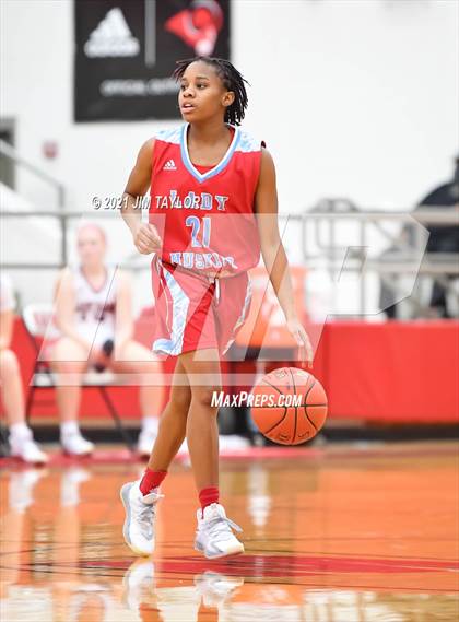 Thumbnail 3 in Hirschi @ Mineral Wells photogallery.